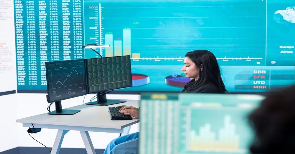 KASE AIX як купити акції: Казатомпром і Air Astana