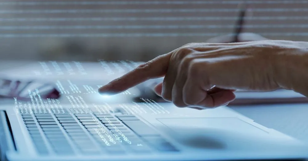 Цифровізація банківських послуг: вигоди та ризики