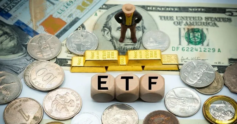 Відтік з біткоїн-ETF триває 4 місяці поспіль