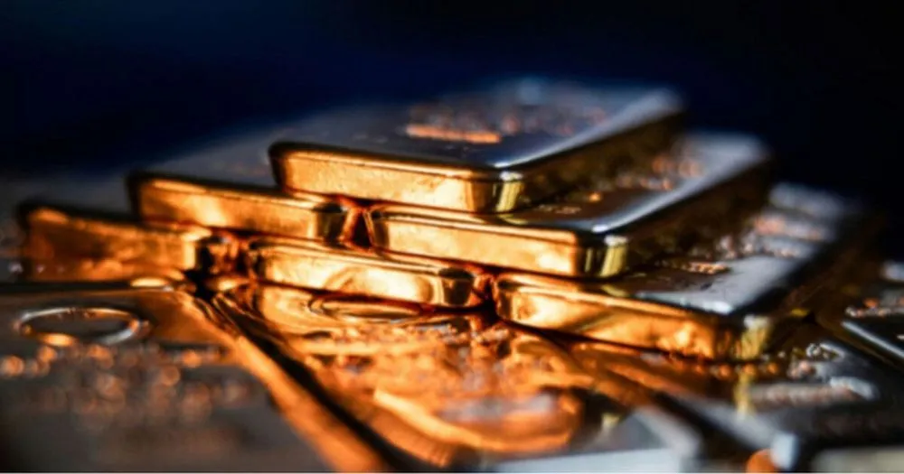 Золото й срібло оновили рекорди на тлі мит США та слабкого долара