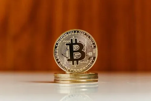 Цена биткойна 2025: аналитика рынка и прогнозы для инвесторов