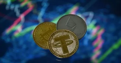 Биткойн около $93 600: риск-ралли, Венесуэла и $1 млрд притока в ETF за 2 дня