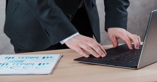 DeFi для інституціоналів: можливості, ризики, тренди