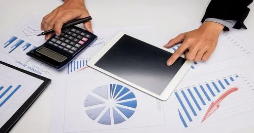 Сервисы налоговой отчетности в Украине 2026: сравнение Taxer и Sonata