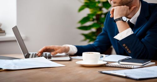 Топ бізнес-школи України: порівняння MBA програм за акредитаціями і відгуками