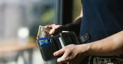 Адресна допомога малозабезпеченим у 2026-му: від 900–1000 грн на місяць