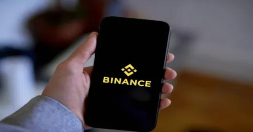 Binance заперечує наміри залишити європейський ринок
