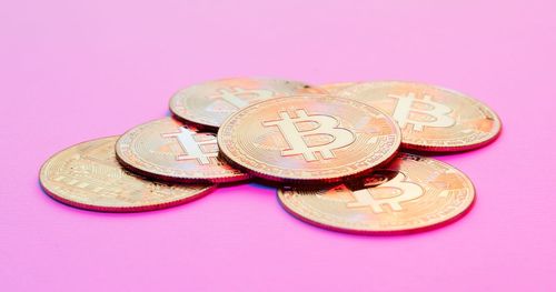 Цифрове золото проти ринкової паніки: чи витримає біткоїн шлях до мільйона доларів?