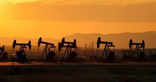 Нефтяной шок 2026: как блокада Ормузского пролива перекроила экономики и валюты стран СНГ
