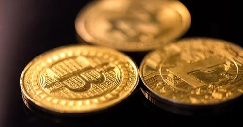 Ранняя фаза «медведя»: почему убытки 45% владельцев BTC еще не являются сигналом к развороту
