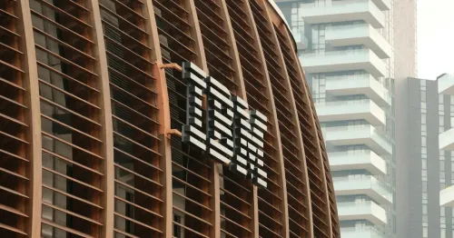 Квантовый гамбит США: $2 млрд для IBM и девяти техногигантов
